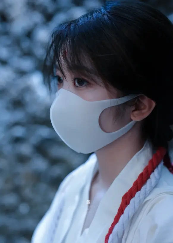 《玩偶姐姐》全季无删减版在线播放-玩偶姐姐1080P高清中字-免费观看无需会员