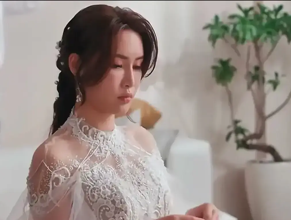 《苏畅-小凤新婚》完整未删减版-4K高清无码怀旧台味风情-夸克网盘免费下载在线观看-苏畅-小凤新婚蓝光典藏版