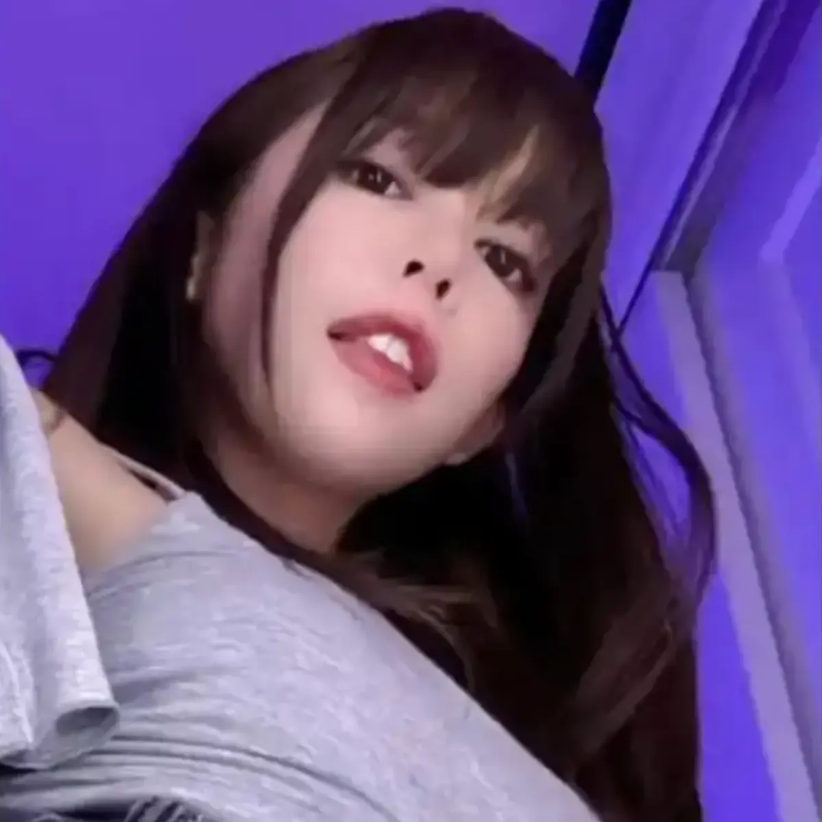 《绯红小猫KittyKum》高清HD无删减完整版_绯红小猫KittyKum全集1080P在线观看_高清免费播放_《绯红小猫KittyKum》系列合集资源_VS影视