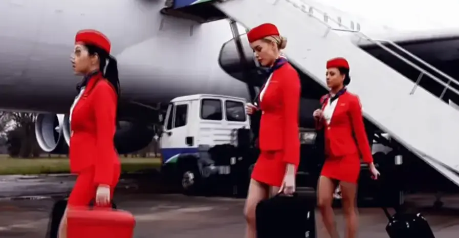 法国空姐2018完整版720P高清中字在线观看-多塞尔航空全集免费播放-法国空姐电影资源
