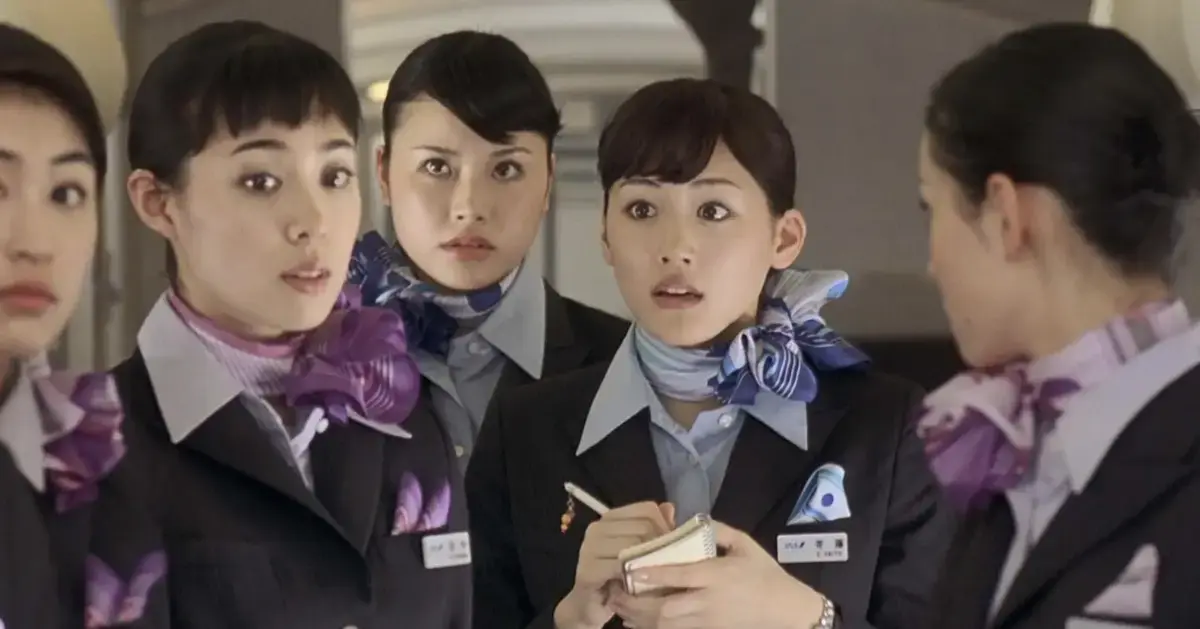 《空姐丑闻》蓝光超清无删减版免费看-日本空姐丑闻电影全集资源-阿里云盘百度网盘高清下载