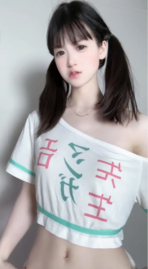 《萌小栖》萌系写真4K超清未删减-会员私享资源-全套收录持续更新-内嵌字幕百度网盘夸克网盘