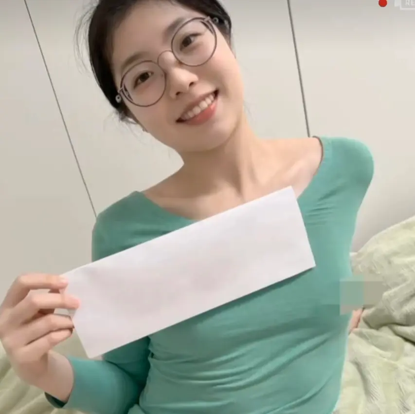 《秦嘉妮》1080P无损成片无删节-青筋女王秦嘉倪全系列免费在线观看-持续更新邯郸眼镜妹生活合集-秦嘉妮零广告全收录