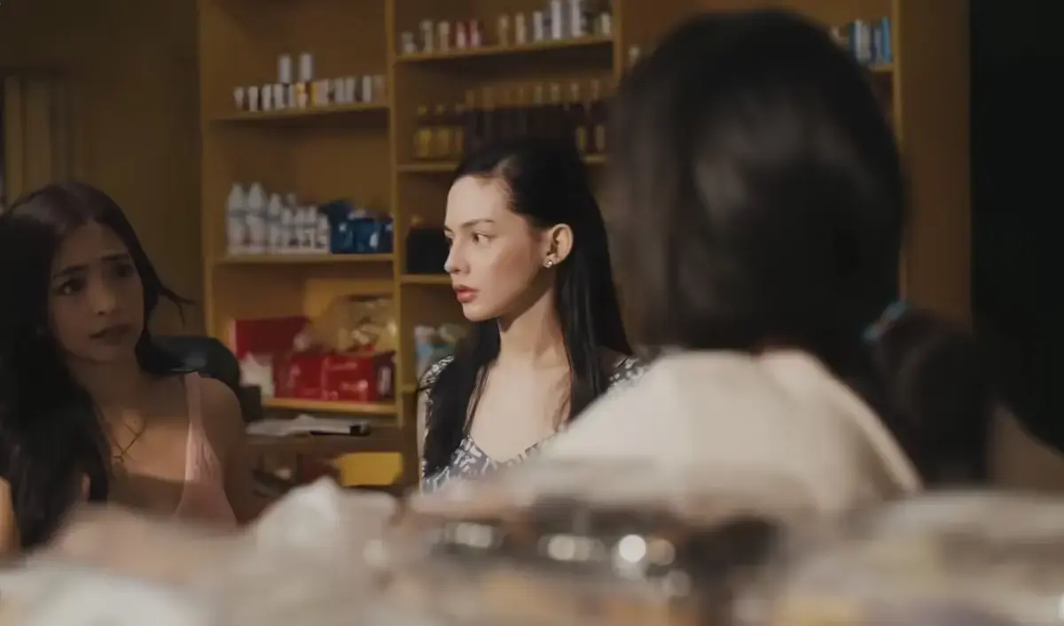 《奶油馅饼》安杰尔卡斯特罗主演高清在线播放-菲律宾电影《Creampie》未删减完整版免费观看-奶油馅饼超清蓝光无广告版在线看-VS影视网推荐Creampie全集